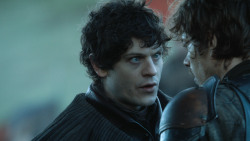 extant_GameOfThrones_4x08-TheMountainAndTheViper_1238