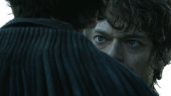 extant_GameOfThrones_4x08-TheMountainAndTheViper_1248