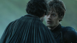 extant_GameOfThrones_4x08-TheMountainAndTheViper_1254