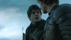 extant_GameOfThrones_4x08-TheMountainAndTheViper_1283