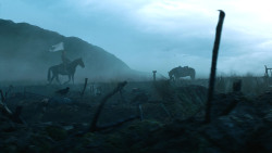 extant_GameOfThrones_4x08-TheMountainAndTheViper_1320