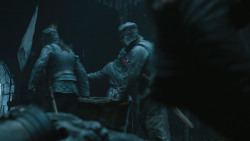 extant_GameOfThrones_4x08-TheMountainAndTheViper_1375