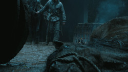 extant_GameOfThrones_4x08-TheMountainAndTheViper_1380