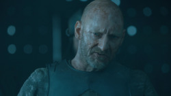 extant_GameOfThrones_4x08-TheMountainAndTheViper_1428