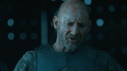 extant_GameOfThrones_4x08-TheMountainAndTheViper_1436
