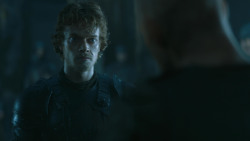 extant_GameOfThrones_4x08-TheMountainAndTheViper_1446