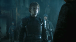 extant_GameOfThrones_4x08-TheMountainAndTheViper_1458