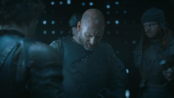 extant_GameOfThrones_4x08-TheMountainAndTheViper_1502