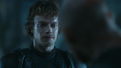extant_GameOfThrones_4x08-TheMountainAndTheViper_1627