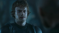 extant_GameOfThrones_4x08-TheMountainAndTheViper_1643