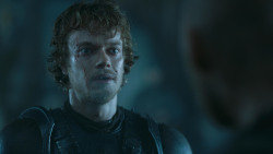 extant_GameOfThrones_4x08-TheMountainAndTheViper_1647