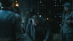 extant_GameOfThrones_4x08-TheMountainAndTheViper_1662