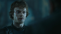 extant_GameOfThrones_4x08-TheMountainAndTheViper_1686