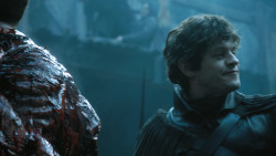 extant_GameOfThrones_4x08-TheMountainAndTheViper_1709