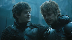 extant_GameOfThrones_4x08-TheMountainAndTheViper_1734