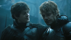 extant_GameOfThrones_4x08-TheMountainAndTheViper_1735