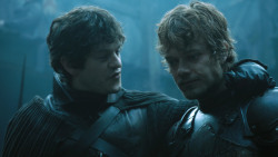 extant_GameOfThrones_4x08-TheMountainAndTheViper_1737