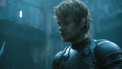 extant_GameOfThrones_4x08-TheMountainAndTheViper_1751