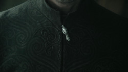extant_GameOfThrones_4x08-TheMountainAndTheViper_1763