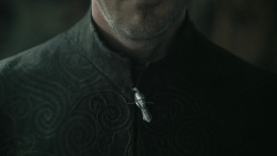 extant_GameOfThrones_4x08-TheMountainAndTheViper_1765