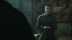 extant_GameOfThrones_4x08-TheMountainAndTheViper_1924