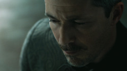 extant_GameOfThrones_4x08-TheMountainAndTheViper_1939
