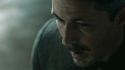 extant_GameOfThrones_4x08-TheMountainAndTheViper_1954