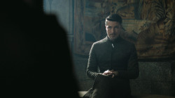 extant_GameOfThrones_4x08-TheMountainAndTheViper_1978