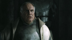 extant_GameOfThrones_4x08-TheMountainAndTheViper_2096