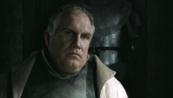 extant_GameOfThrones_4x08-TheMountainAndTheViper_2201