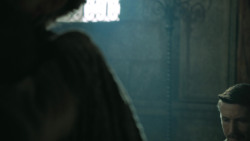 extant_GameOfThrones_4x08-TheMountainAndTheViper_2441