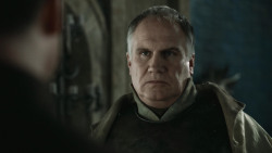 extant_GameOfThrones_4x08-TheMountainAndTheViper_2585