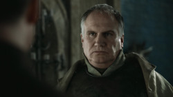 extant_GameOfThrones_4x08-TheMountainAndTheViper_2586