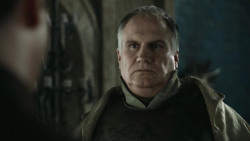 extant_GameOfThrones_4x08-TheMountainAndTheViper_2588