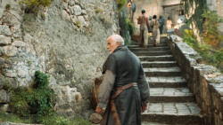 extant_GameOfThrones_4x08-TheMountainAndTheViper_2702