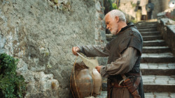 extant_GameOfThrones_4x08-TheMountainAndTheViper_2732