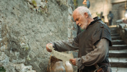 extant_GameOfThrones_4x08-TheMountainAndTheViper_2738