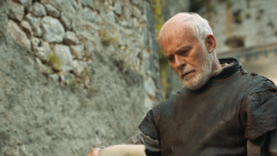 extant_GameOfThrones_4x08-TheMountainAndTheViper_2744
