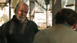 extant_GameOfThrones_4x08-TheMountainAndTheViper_2828