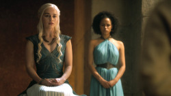 extant_GameOfThrones_4x08-TheMountainAndTheViper_3011