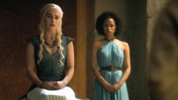 extant_GameOfThrones_4x08-TheMountainAndTheViper_3028