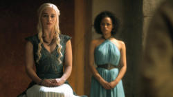 extant_GameOfThrones_4x08-TheMountainAndTheViper_3043