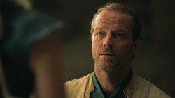 extant_GameOfThrones_4x08-TheMountainAndTheViper_3157