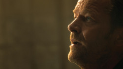 extant_GameOfThrones_4x08-TheMountainAndTheViper_3176