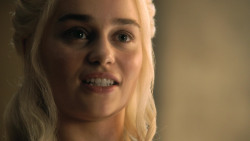 extant_GameOfThrones_4x08-TheMountainAndTheViper_3191