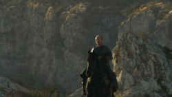 extant_GameOfThrones_4x08-TheMountainAndTheViper_3307
