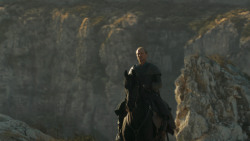 extant_GameOfThrones_4x08-TheMountainAndTheViper_3308