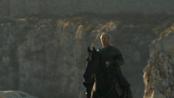 extant_GameOfThrones_4x08-TheMountainAndTheViper_3310