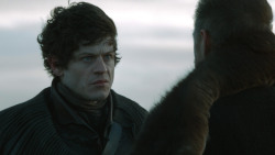extant_GameOfThrones_4x08-TheMountainAndTheViper_3441