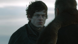extant_GameOfThrones_4x08-TheMountainAndTheViper_3443